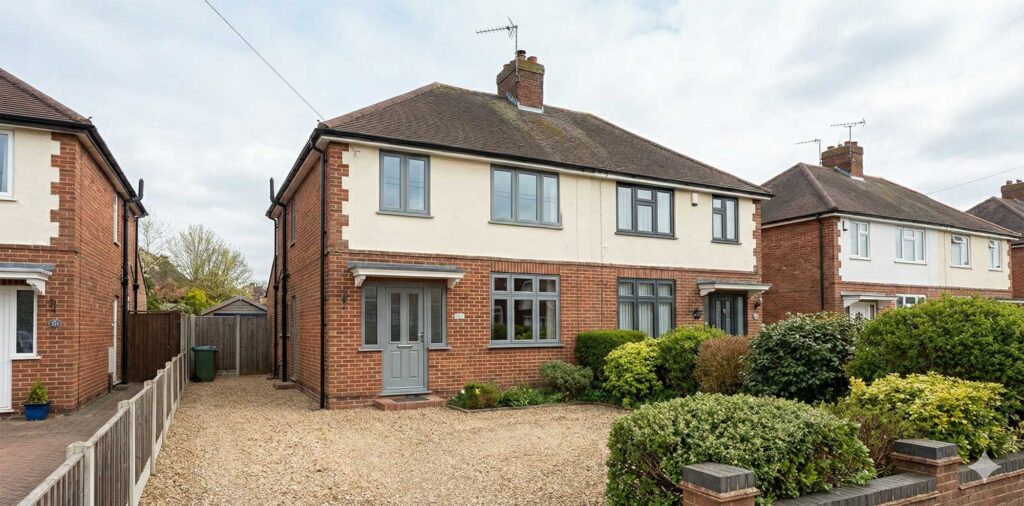 Semi Detached with Agate Grey Windows